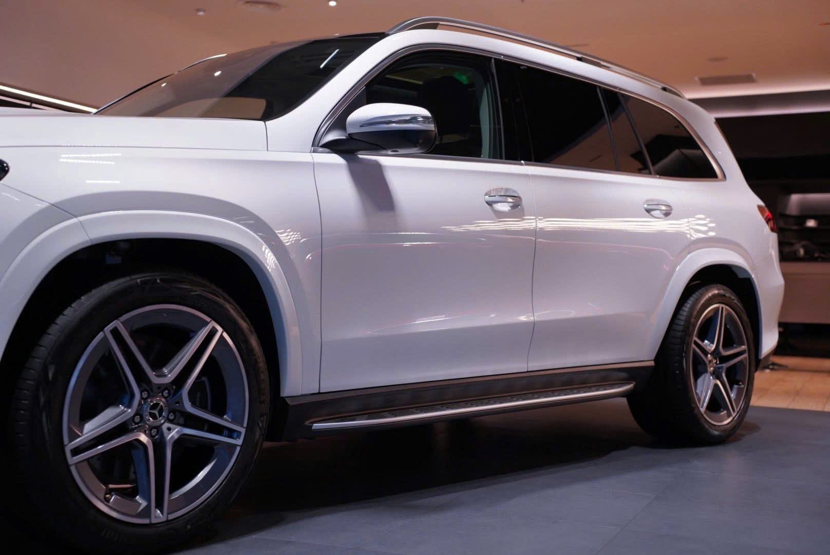 a6107842-8f2b-4733-893d-98403eaf33f9